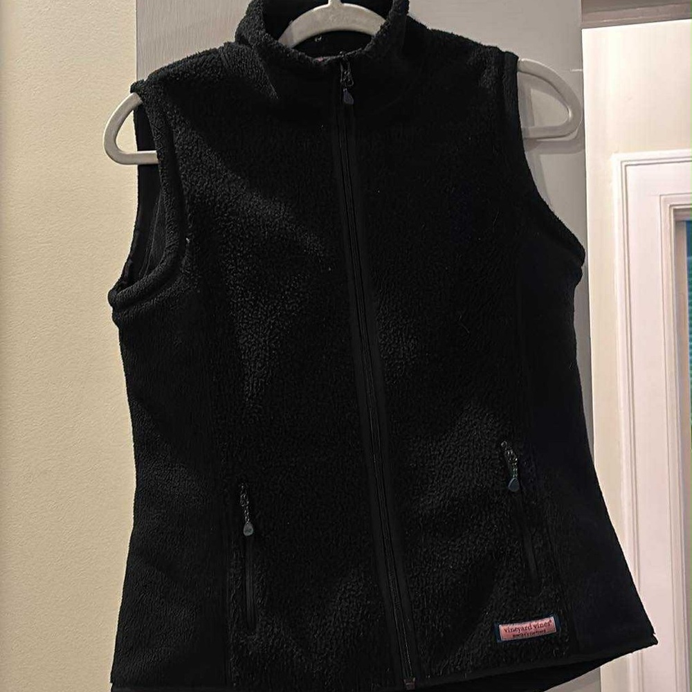 Vineyard Vines Black Fleece Vest